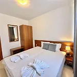 Efir 2 - Menada 3*