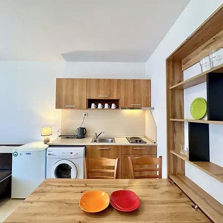 Efir 2 - Menada Aparthotel